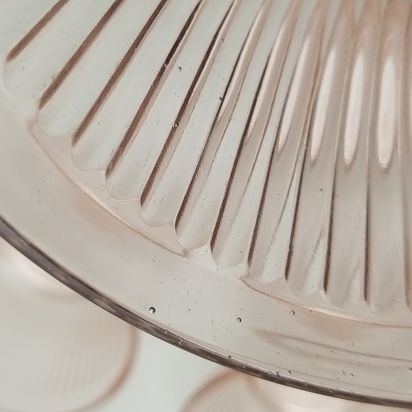 Federal Pink Depression Ribbed Mixing Bowls - Picture 14 of 14